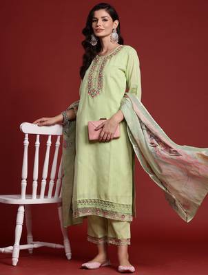 Green pure cotton embroidered kurta trouser dupatta set 4