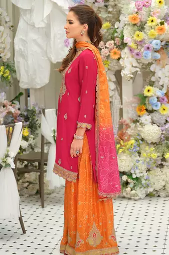 Pink silk blend embroidered kurta trouser dupatta set