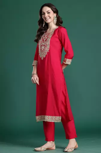 Pink silk blend printed kurta trouser dupatta set