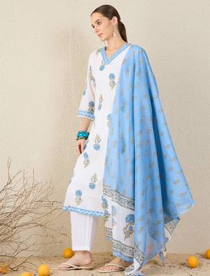 White pure cotton printed kurta trouser dupatta set 3