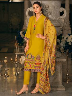 Yellow silk blend embroidered kurta trouser dupatta set 3