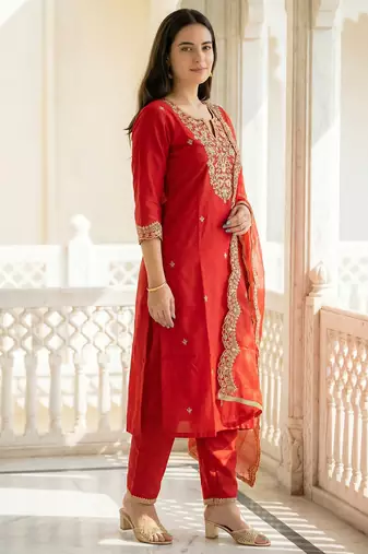 Red liva embroidered kurta trouser dupatta set