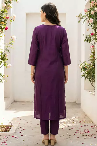 Burgundy silk blend embroidered kurta trouser dupatta set