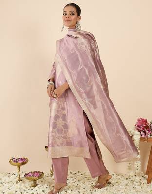 Lavender silk blend printed kurta trouser dupatta set 3