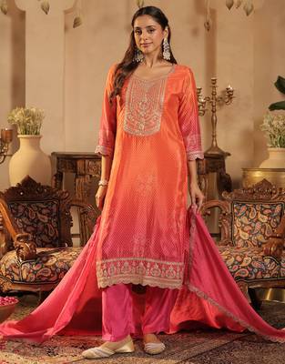 Orange silk blend embroidered kurta trouser dupatta set 4
