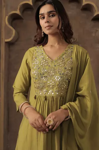 Green silk blend embroidered kurta trouser dupatta set
