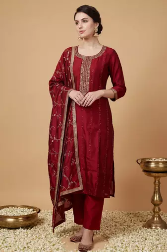 Maroon silk blend embroidered kurta trouser dupatta set