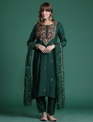 Green silk blend embroidered kurta trouser dupatta set 4