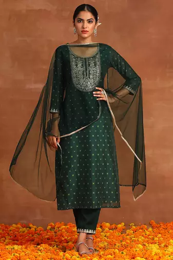 Green chanderi silk embroidered kurta trouser dupatta set