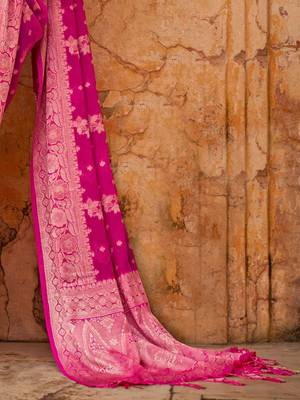 pink ethnic motifs zari banarasi saree 5