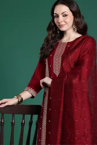 Maroon silk blend embroidered kurta trouser dupatta set
