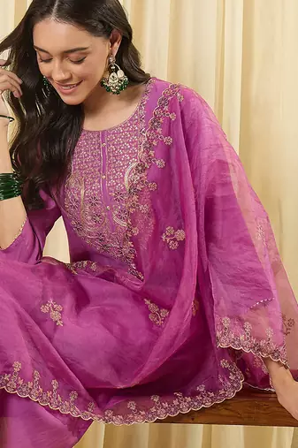 Lavender silk blend embroidered kurta trouser dupatta set