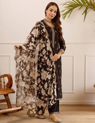 Black viscose rayon embroidered kurta trouser dupatta set 3