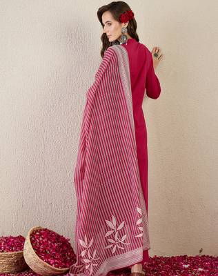 Pink pure cotton embroidered kurta trouser dupatta set 2