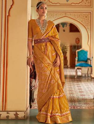 Mustard women  ethnic print ikat saree 1