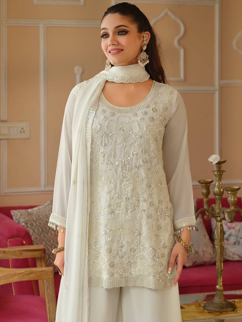 White silk blend embroidered kurta trouser dupatta set