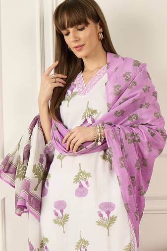 Off white pure cotton printed kurta trouser dupatta set