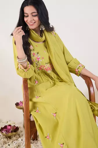 Green silk blend embroidered kurta trouser dupatta set