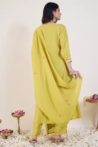 Green silk blend embroidered kurta trouser dupatta set
