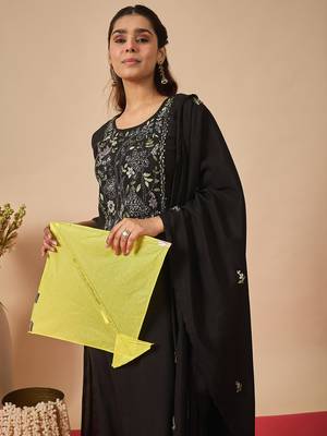 Black silk blend embroidered kurta trouser dupatta set 1