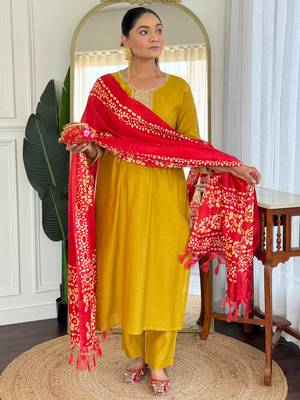 Mustard silk blend embroidered kurta trouser dupatta set 3