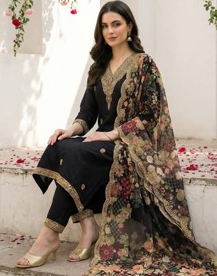 Black viscose rayon embroidered kurta trouser dupatta set 4