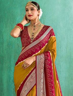 Mustard bandhani zari silk blend bandhani saree 3