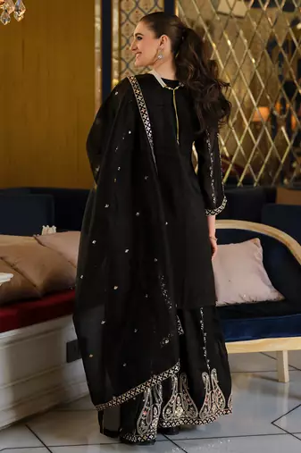 Black silk blend embroidered kurta trouser dupatta set