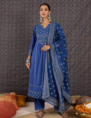 Blue pure cotton printed kurta trouser dupatta set 4