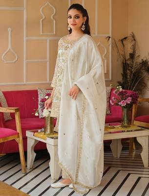 White silk blend embroidered kurta trouser dupatta set 3