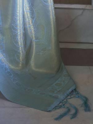 turquoise woven design zari kanjeevaram silk blend saree 4