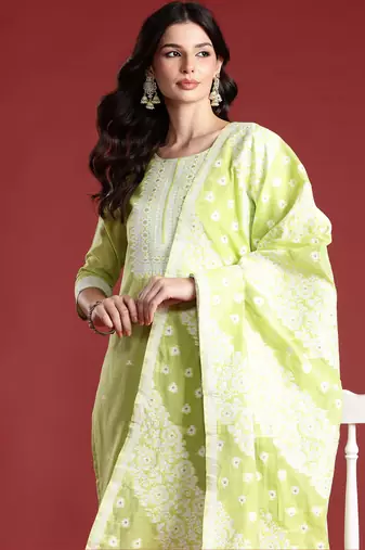 Green silk blend printed kurta trouser dupatta set