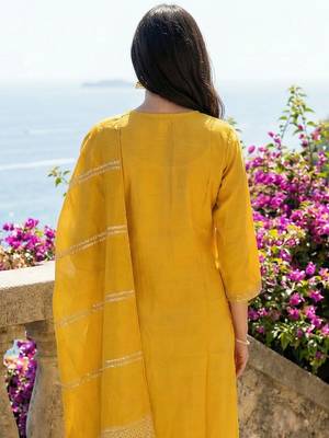 Yellow silk blend embroidered kurta trouser dupatta set 2