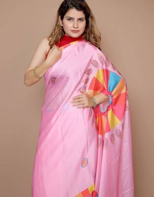 pink abstract printed satin saree 5