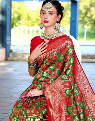 green ethnic motifs woven design zari detailed kanjeevaram saree 4