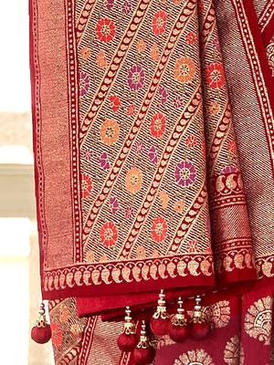 maroon & red ethnic motifs woven design zari banarasi silk blend saree 4
