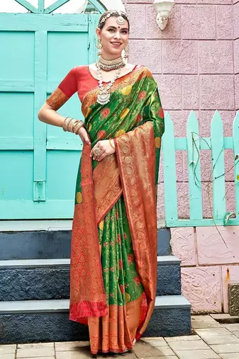 green & red floral woven design zari art silk blend kanjeevaram saree