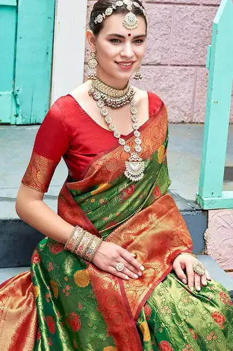 green & red floral woven design zari art silk blend kanjeevaram saree