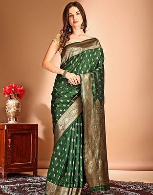 green woven design designer banarasi saree 2