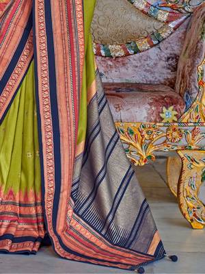 Green ethnic motifs printed zari sungudi saree 5