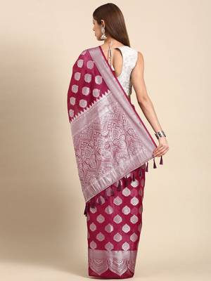 burgundy & silver-toned ethnic woven design organza banarasi saree 2