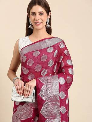 burgundy & silver-toned ethnic woven design organza banarasi saree 3