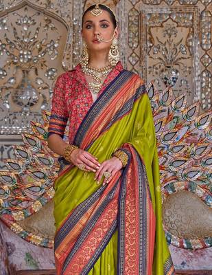 Green ethnic motifs zari sungudi saree 3