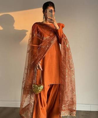 Orange silk blend embroidered farshi salwar set 2