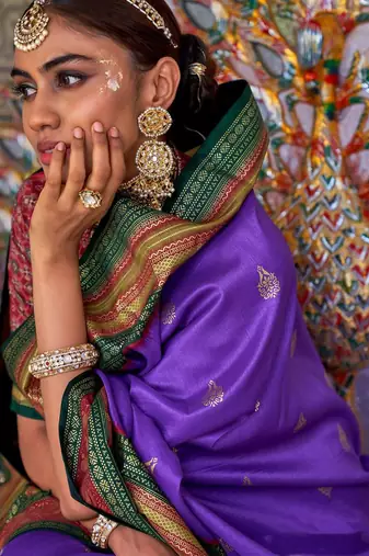 Violet ethnic motifs printed zari sungudi saree