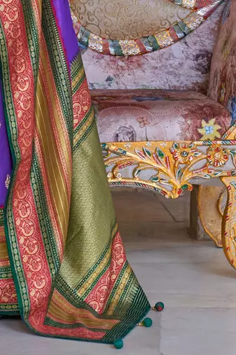 Violet ethnic motifs printed zari sungudi saree