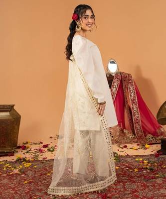 Off-white silk blend embroidered farshi salwar set 5