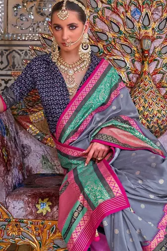 Grey ethnic motifs silk blend sungudi saree