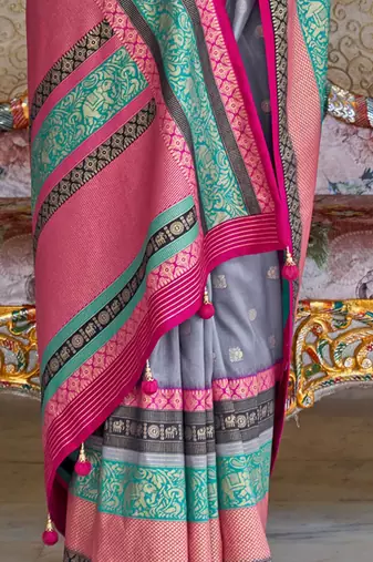 Grey ethnic motifs silk blend sungudi saree