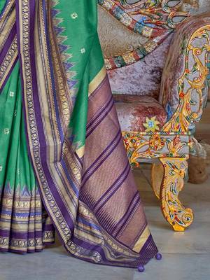 Teal ethnic motifs printed zari sungudi saree 5